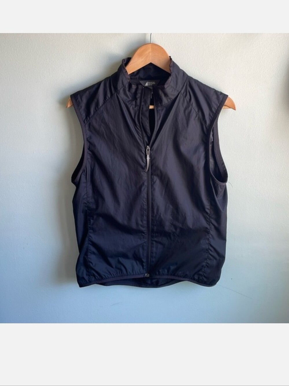 MEC - Bike Vest - Black Size L